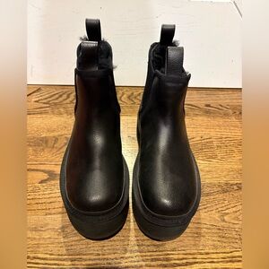 UGG Neumel platform Chelsea boot, black